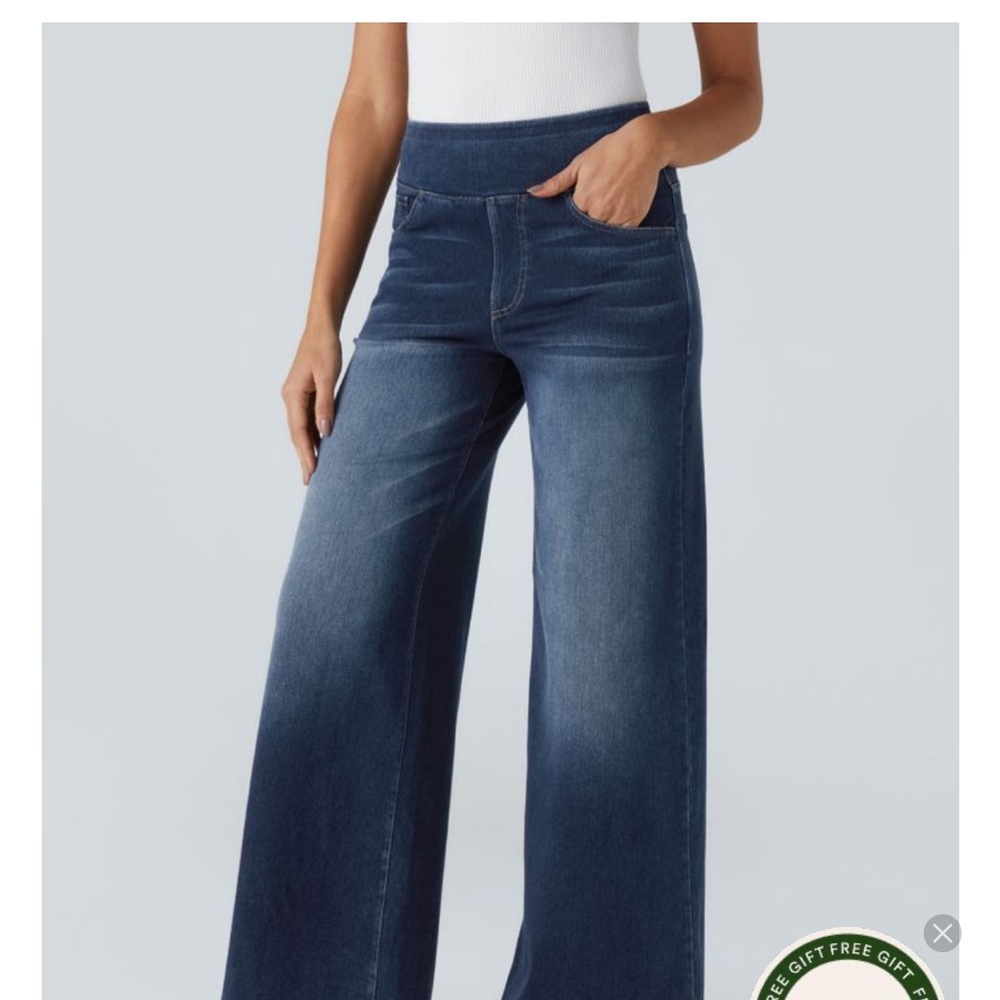 HALARA Flare Wide-Leg Jeans in Deep Blue